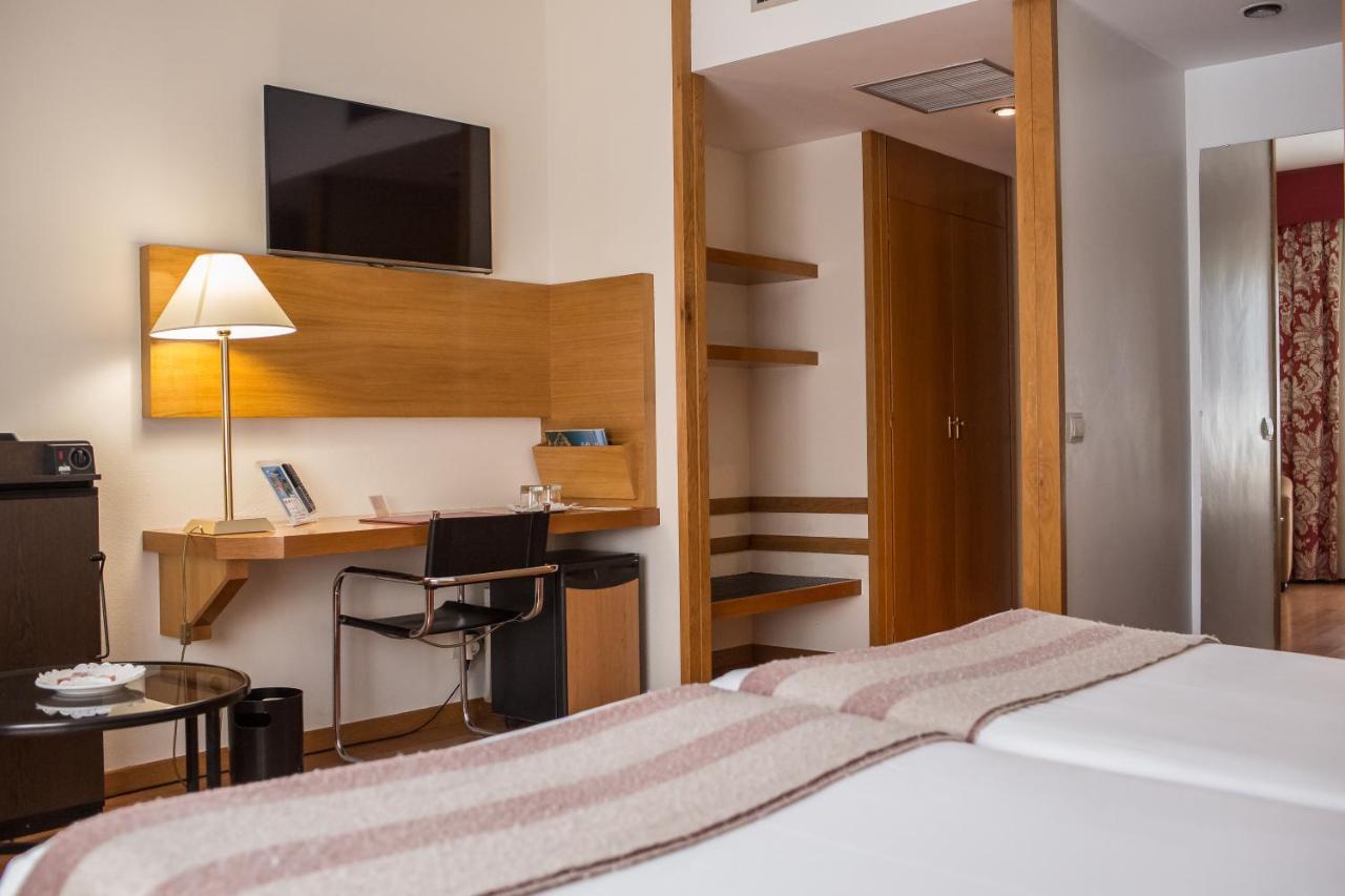 Hotel Vegas Altas Дон-Бенито Экстерьер фото